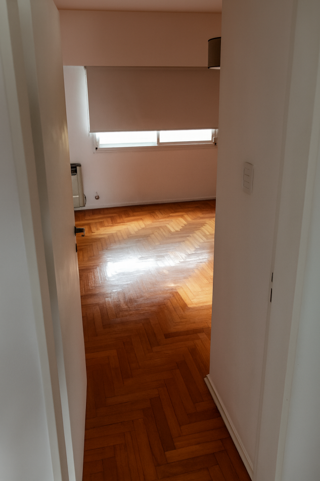 Casa 6 Ambientes C/Fondo y Pileta En Castelar Norte Apto Credito