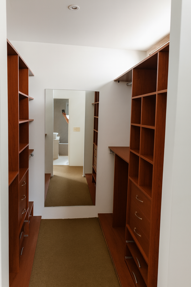 Casa 6 Ambientes C/Fondo y Pileta En Castelar Norte Apto Credito