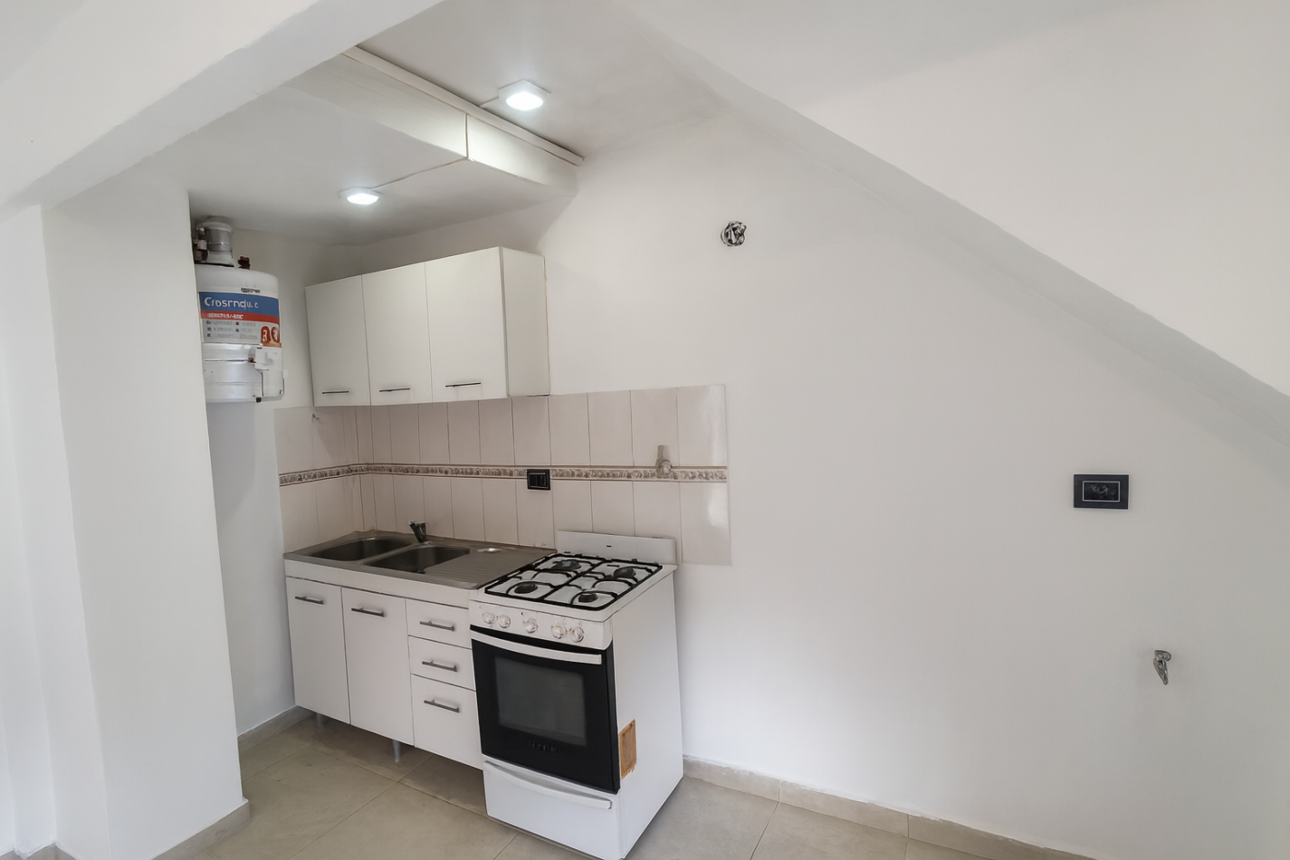 Duplex 3 Amb Al Frente C/Cochera en Castelar Sur Apto Credito