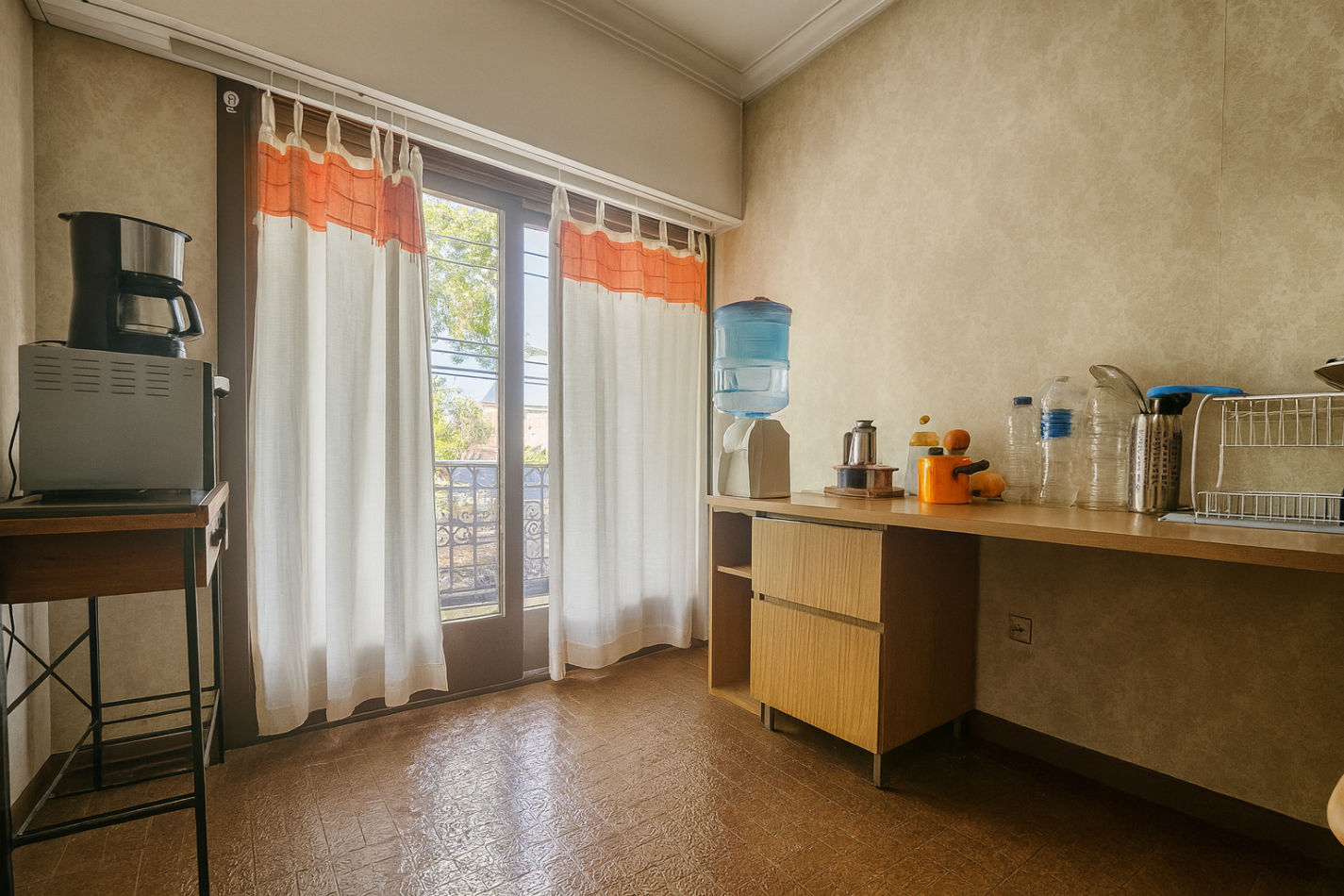 Chalet 6 Ambientes C/Fondo y Pileta En Castelar Norte