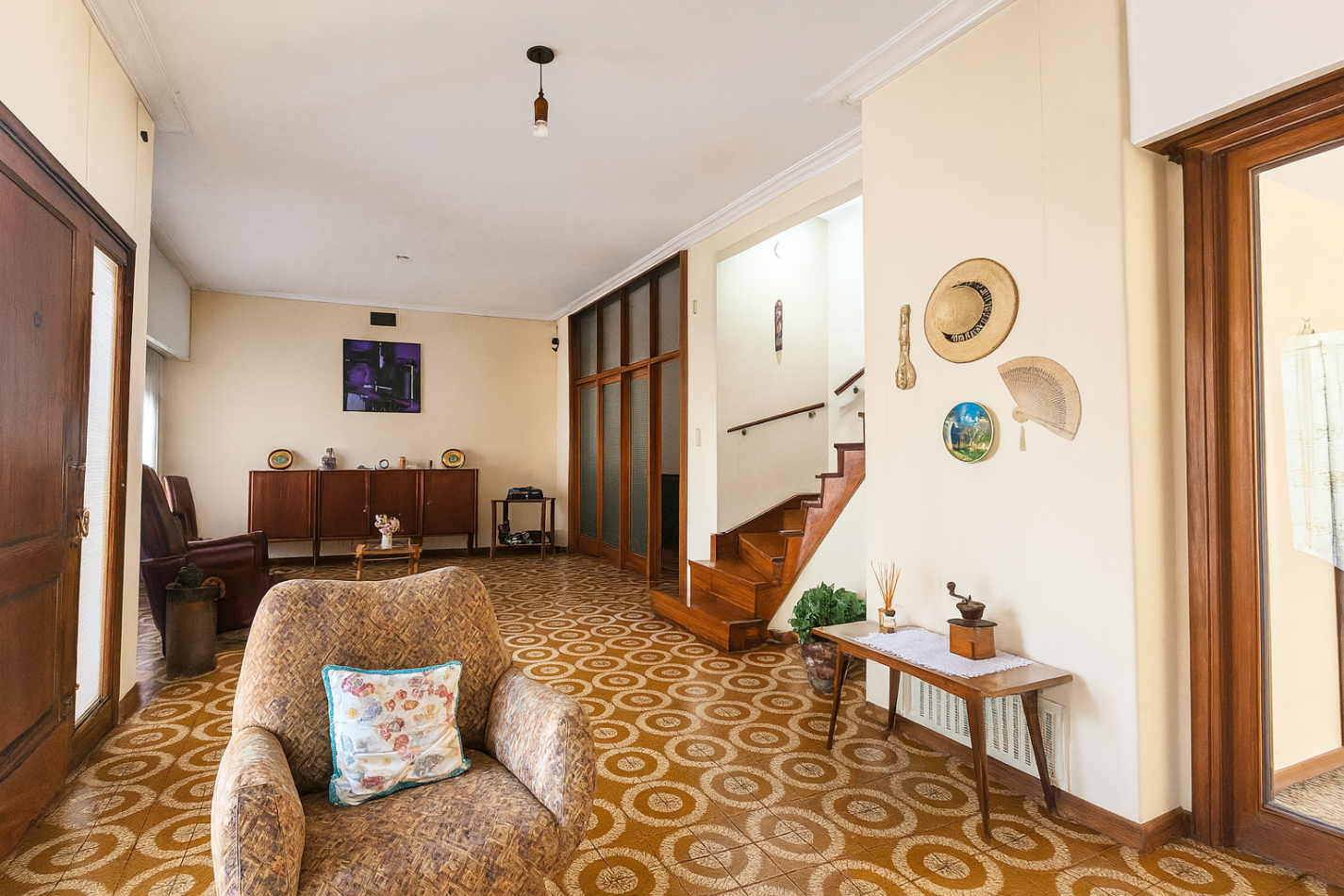 Chalet 6 Ambientes C/Fondo y Pileta En Castelar Norte