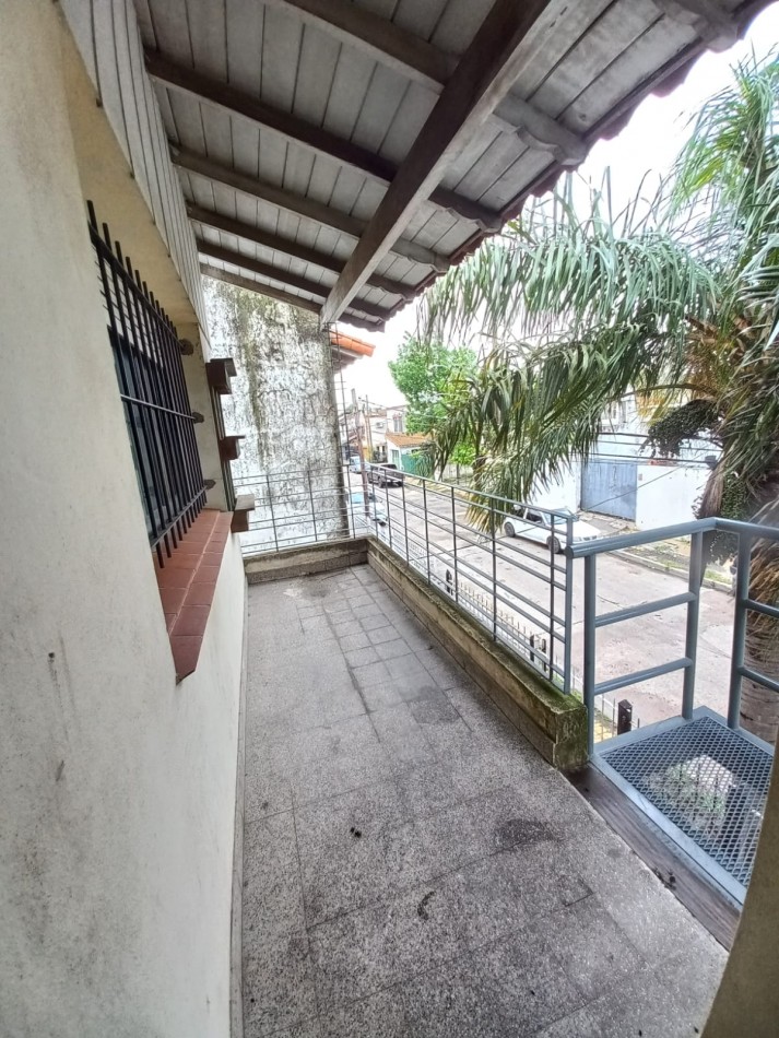 Alquiler Depto 3 Amb C/Cochera en Castelar Sur