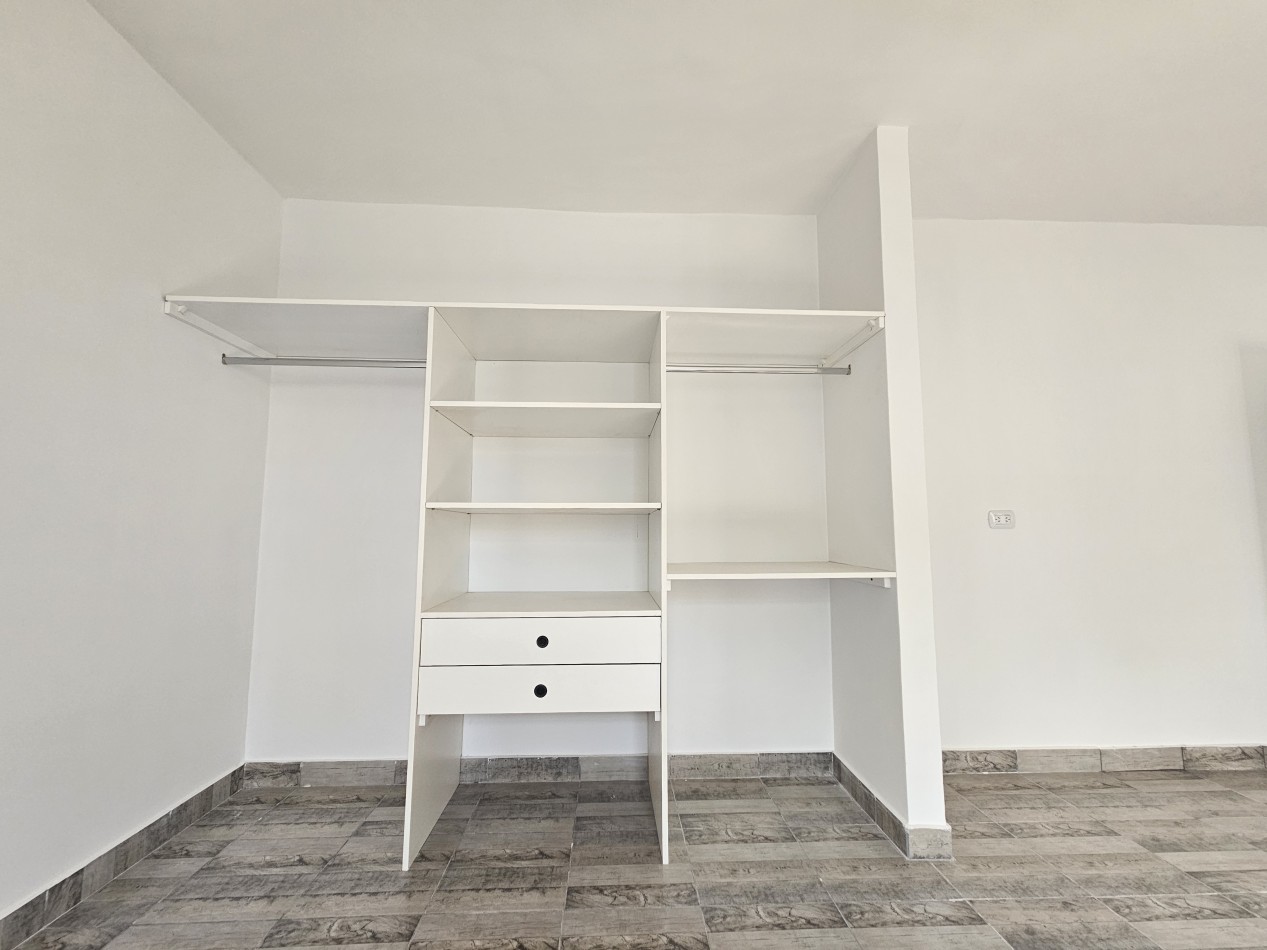 Alquiler Monoambiente Amplio Sin Expensas En Moron