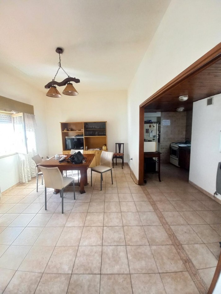 Alquiler Amplio PH 3 Amb C/Patio En Moron