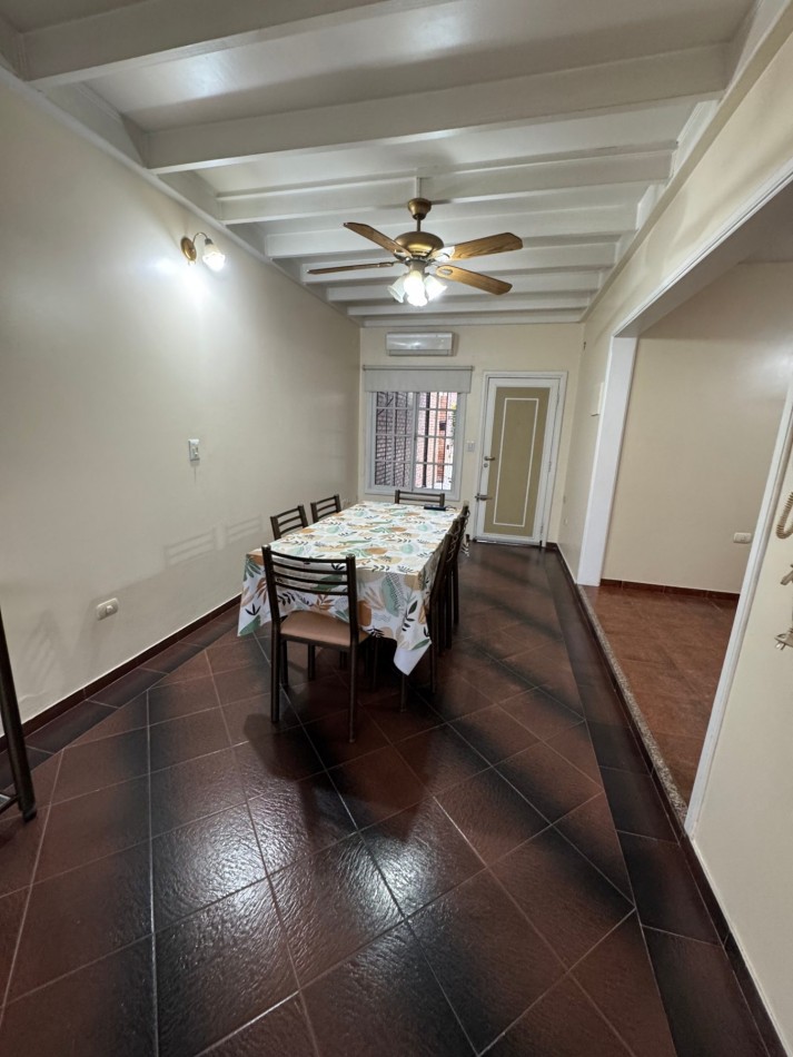 Chalet 5 Amb C/Cochera Y Fondo Libre En Ituzaingo Norte