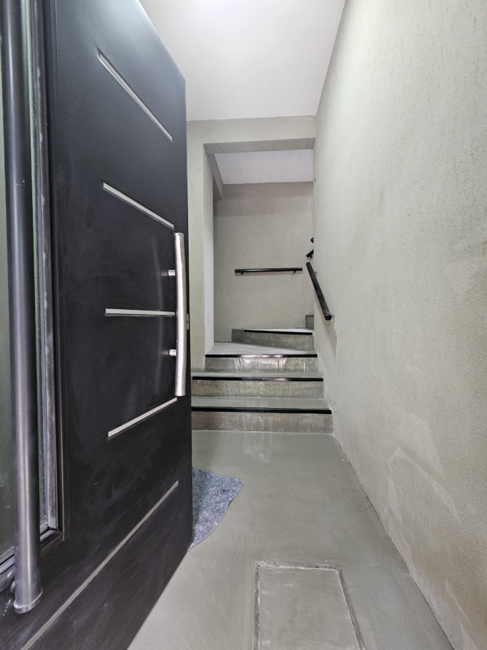 Alquiler Monoambiente Amplio Sin Expensas En Moron