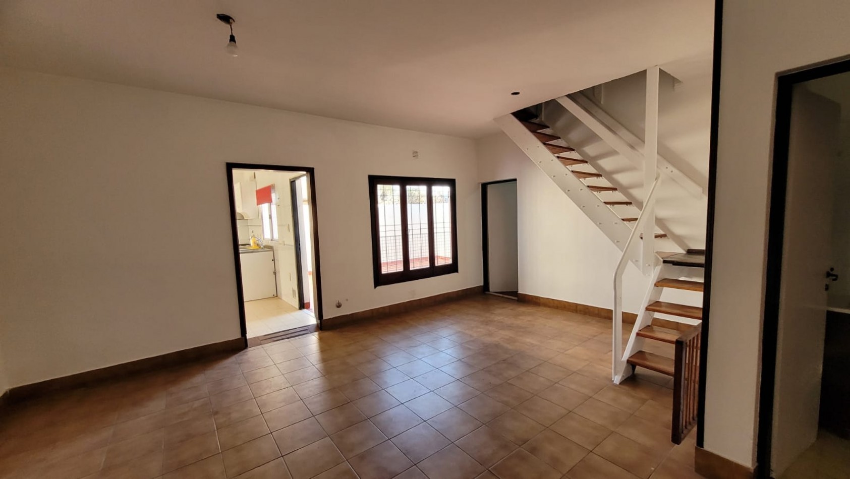 Alquiler Duplex 4 Ambientes Con Cochera En Castelar Norte