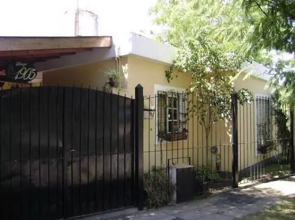 Venta De Casa 3 Ambientes en Castelar Norte