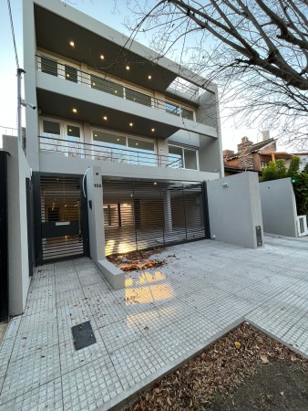 Venta de Departamento 4 AMBIENTES en Castelar Sur