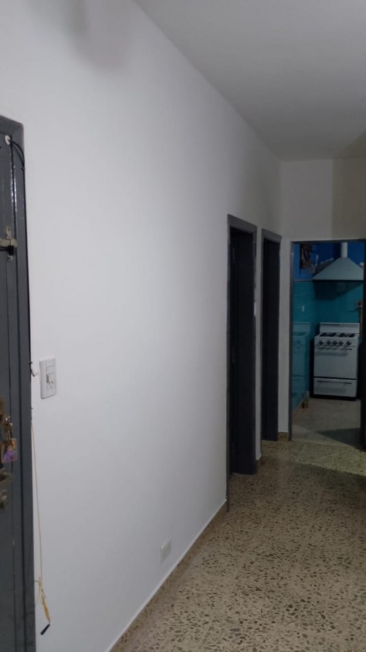 Alquiler Casa 3 Amb C/Cochera en Castelar Sur