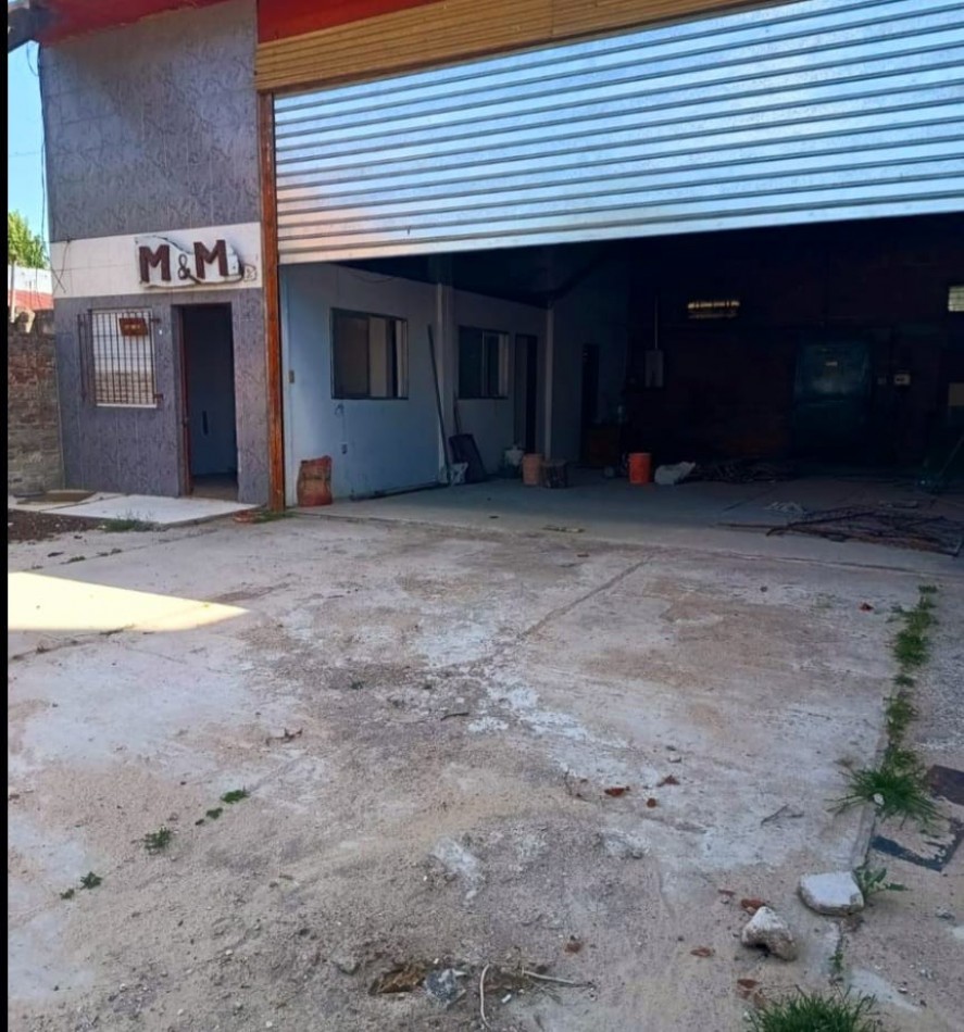 Alquiler Galpon En Ituzaingo Norte a Metros de Colectora Acceso Oeste