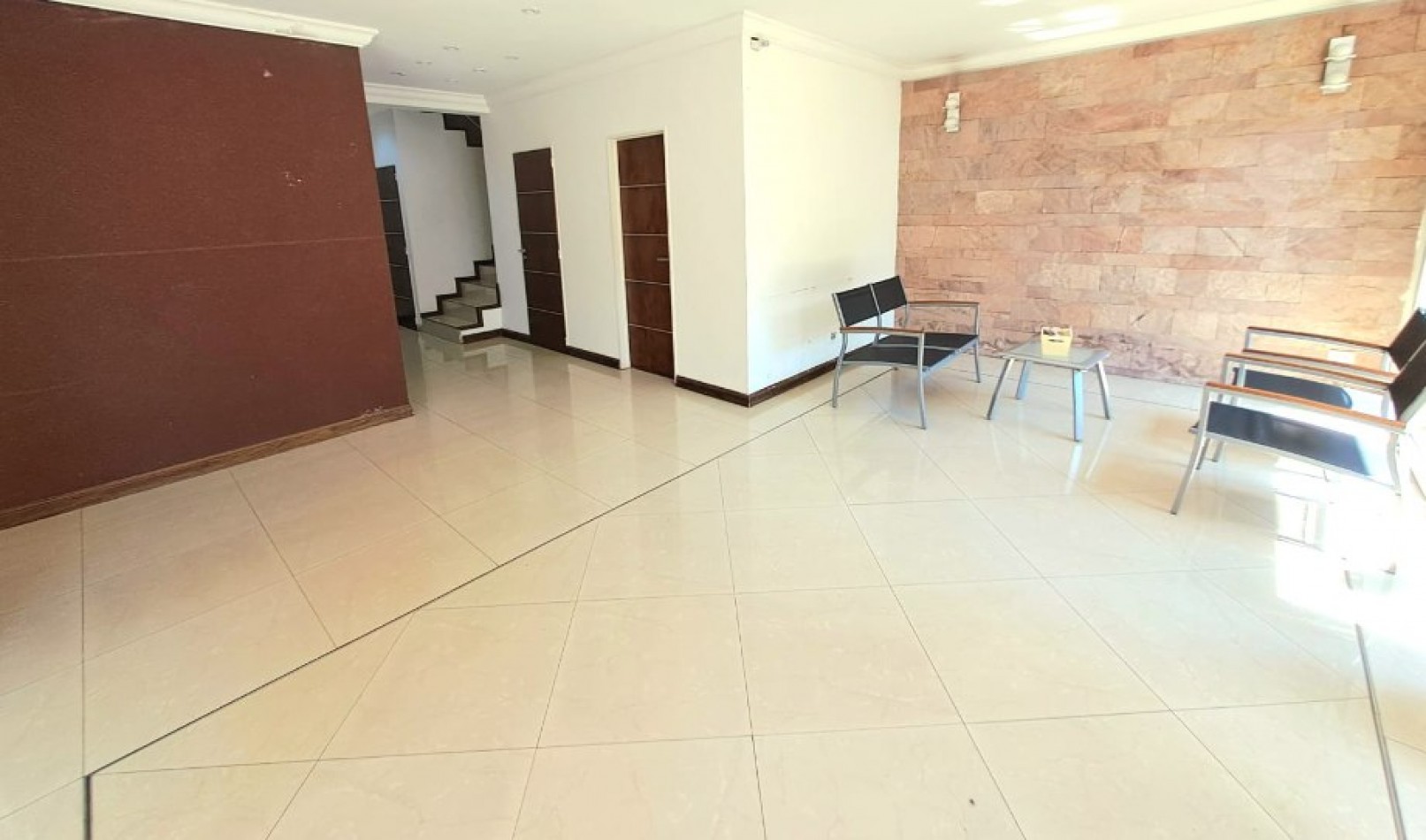 Depto 2 Amb C/Terraza Privada En El Centro de Castelar Norte