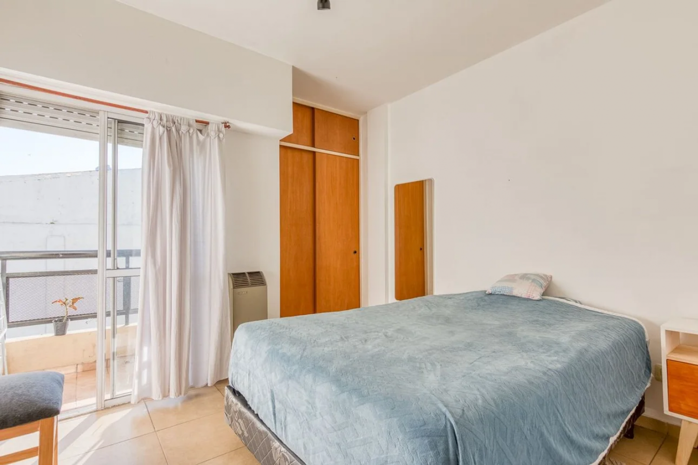 Oportunidad Depto 2 Ambientes C/Balcon Bajas Expensas en Moron 