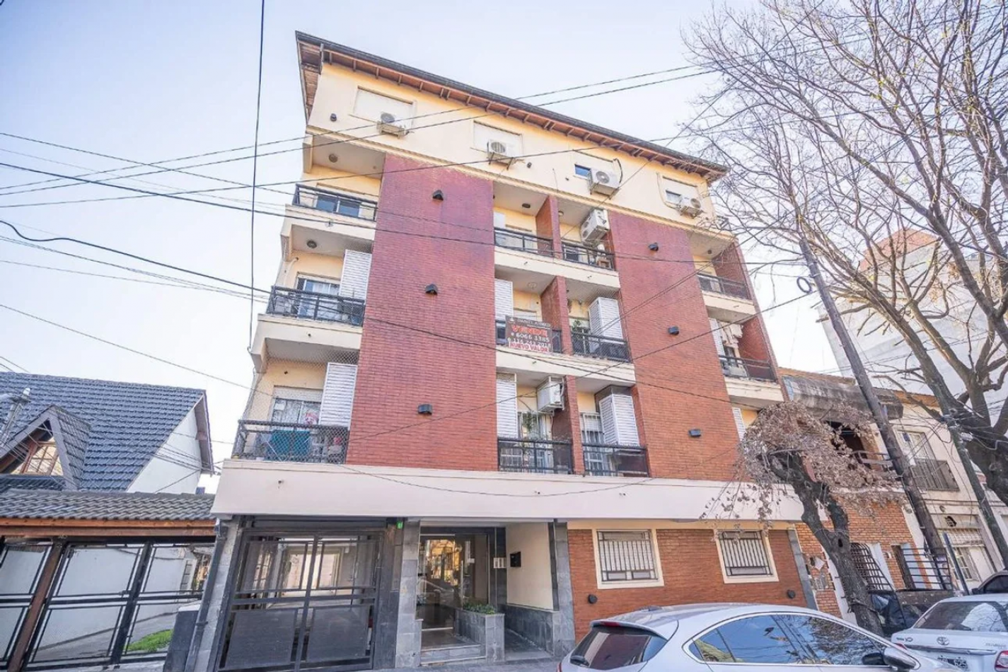 Oportunidad Depto 2 Ambientes C/Balcon Bajas Expensas en Moron 
