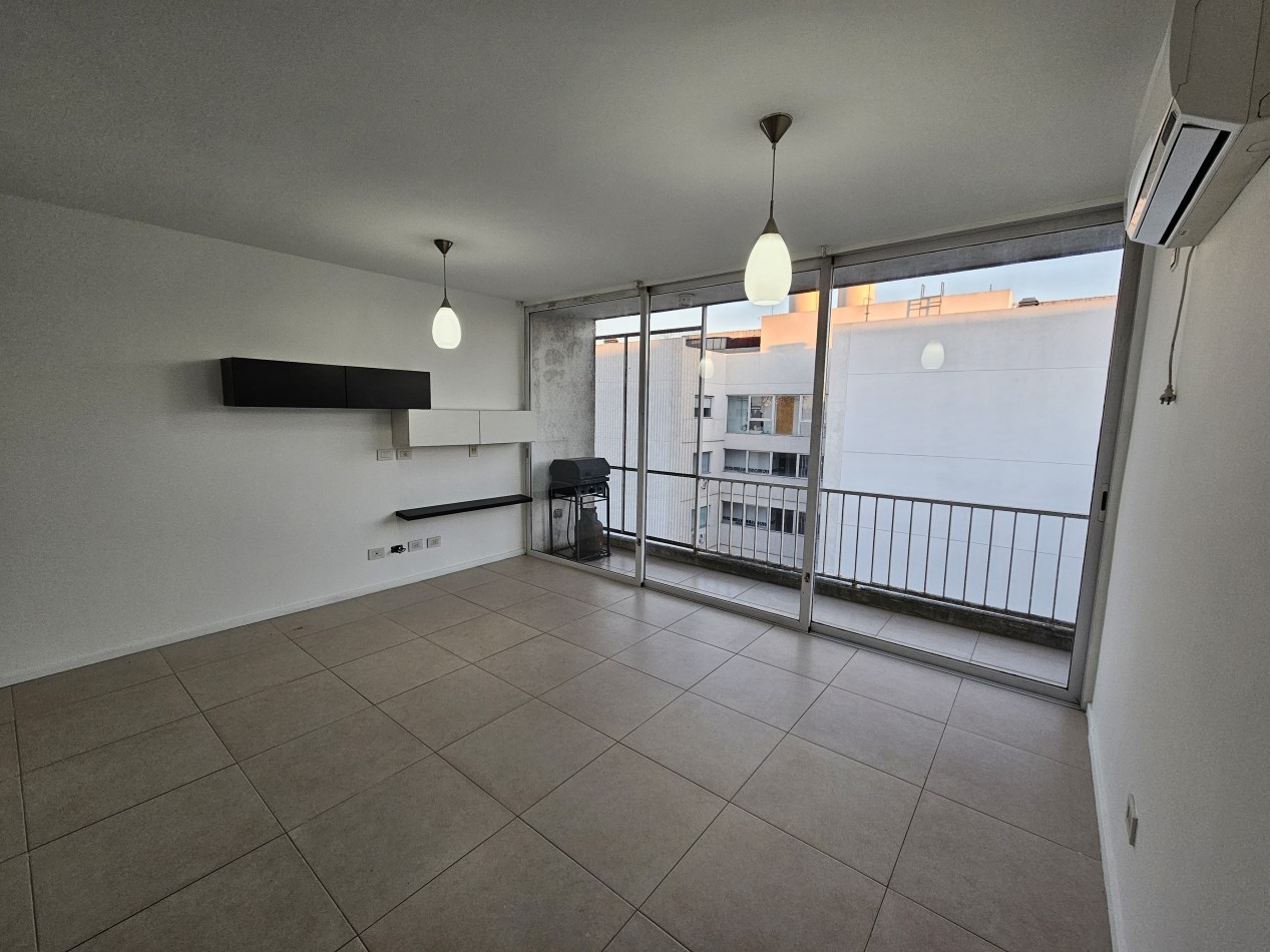 Depto 2 Amb C/Cochera En Castelar Norte Centro Apto Credito
