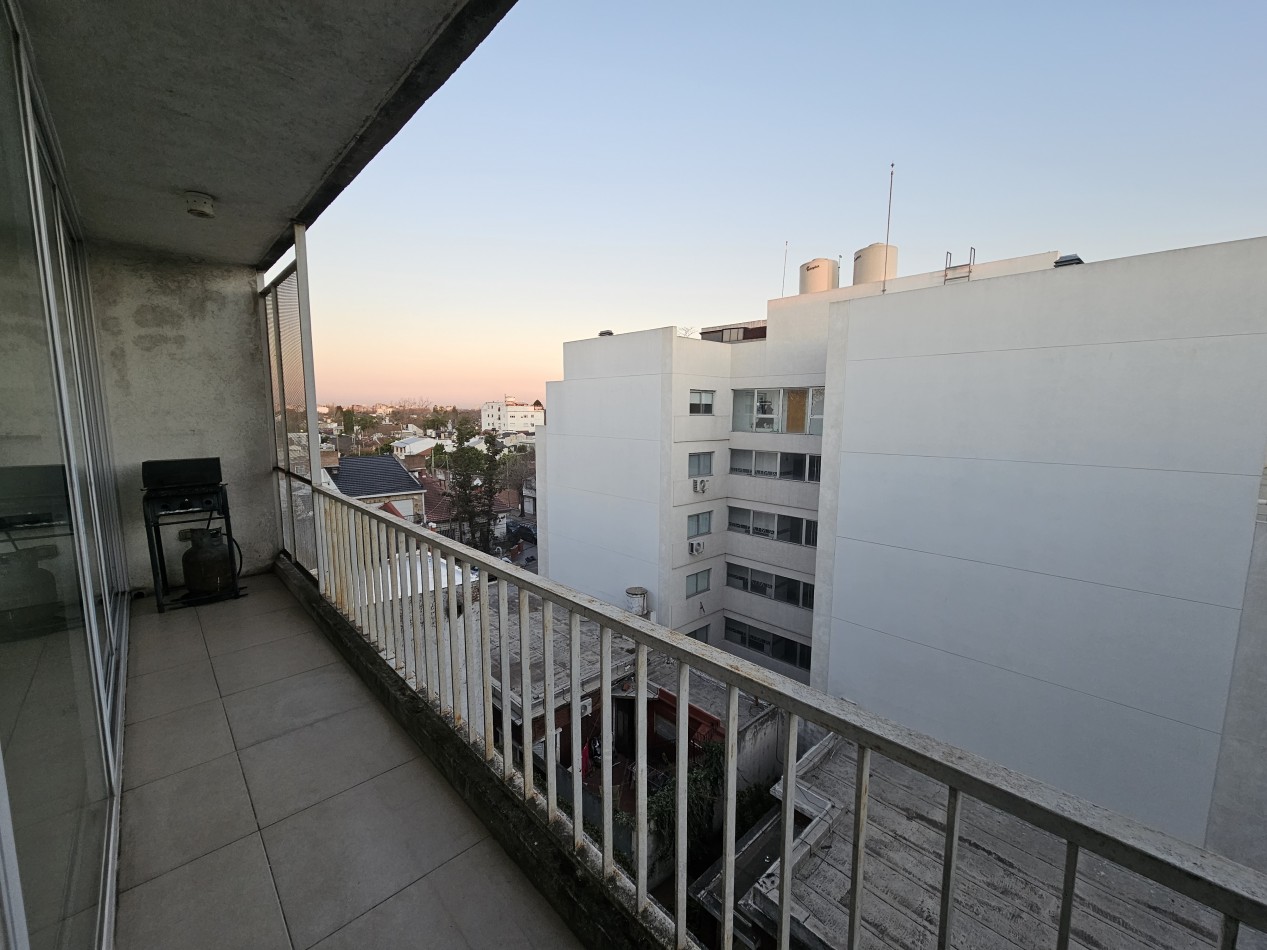 Depto 2 Amb C/Cochera En Castelar Norte Centro Apto Credito