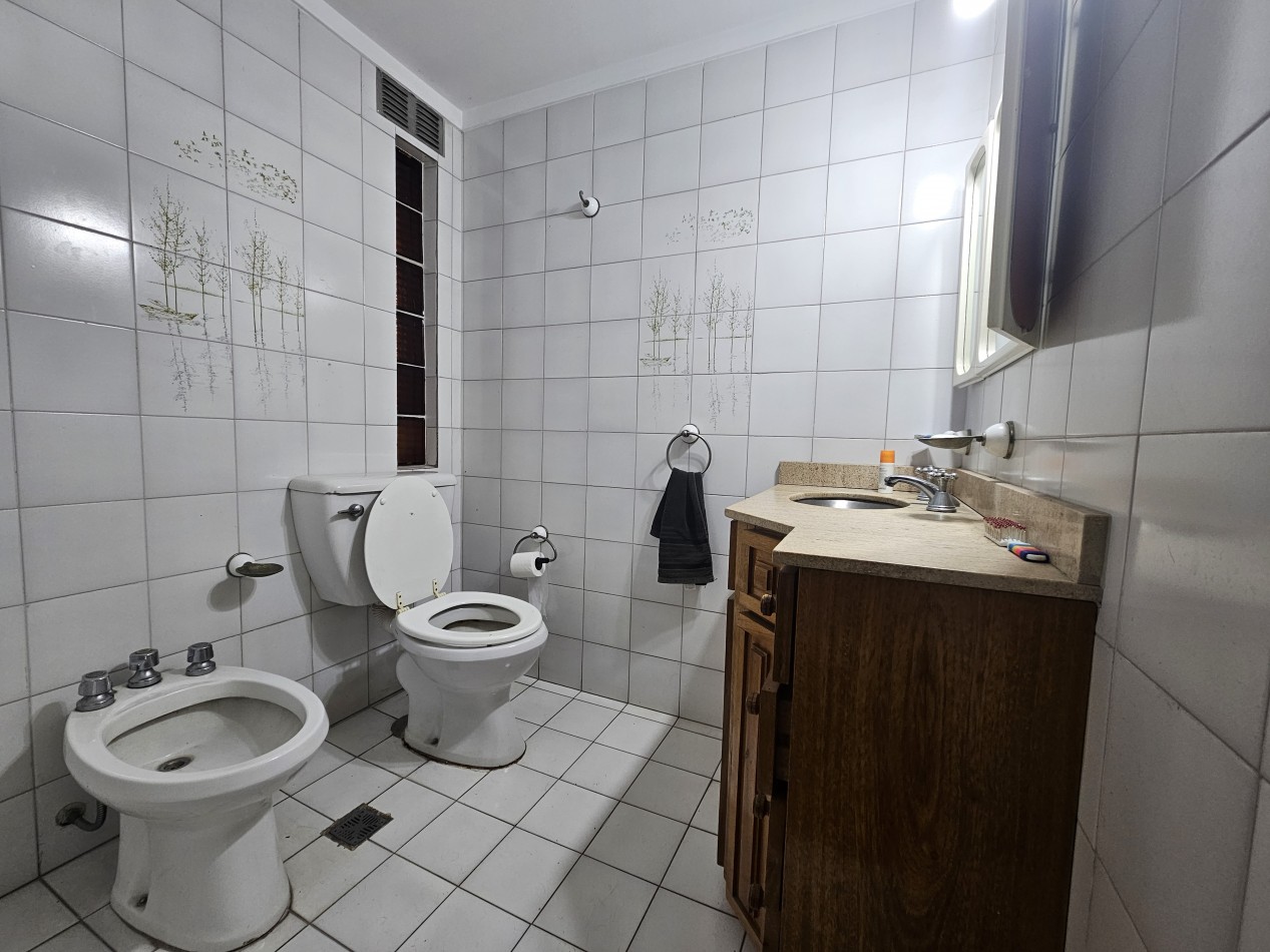 Chalet 4 Amb en Zona Residencial Castelar Norte Apto Credito