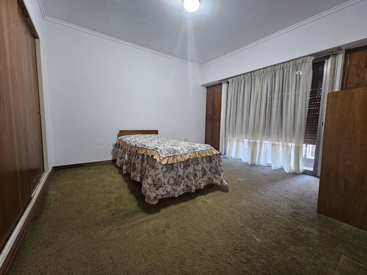 Chalet 4 Amb en Zona Residencial Castelar Norte Apto Credito