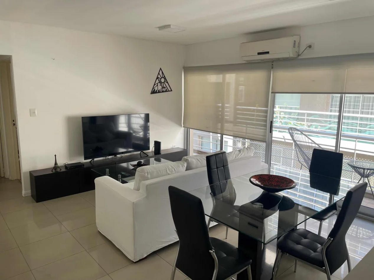 Depto 2 Amb C/Cochera y Amplio Balcon En Castelar Norte Centro Apto Credito