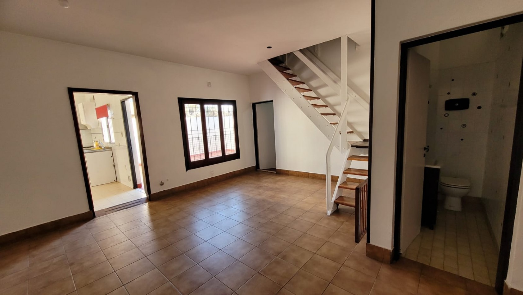 Alquiler Duplex 4 Ambientes Con Cochera En Castelar Norte