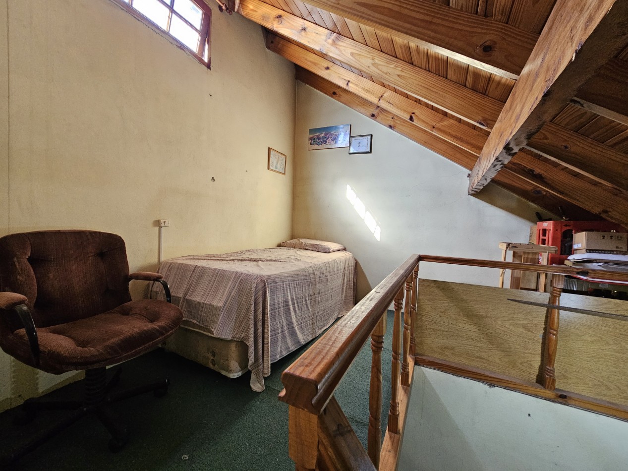 Chalet 4 Amb C/Parque y Piscina En Ituzaingo Norte