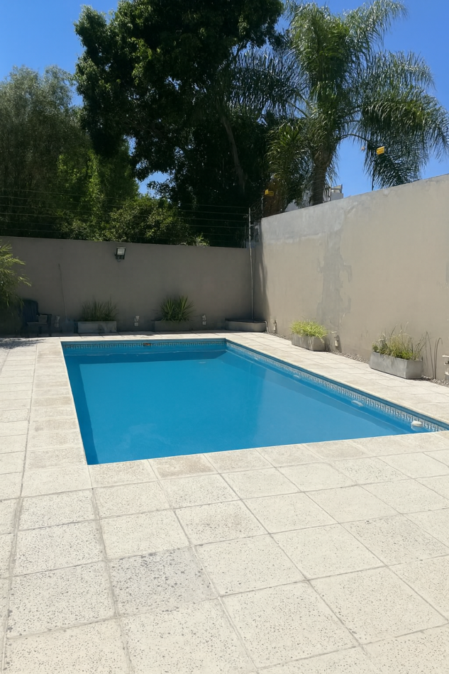 Depto 2 Amb C/Cochera y Amplio Balcon En Castelar Norte Centro Apto Credito