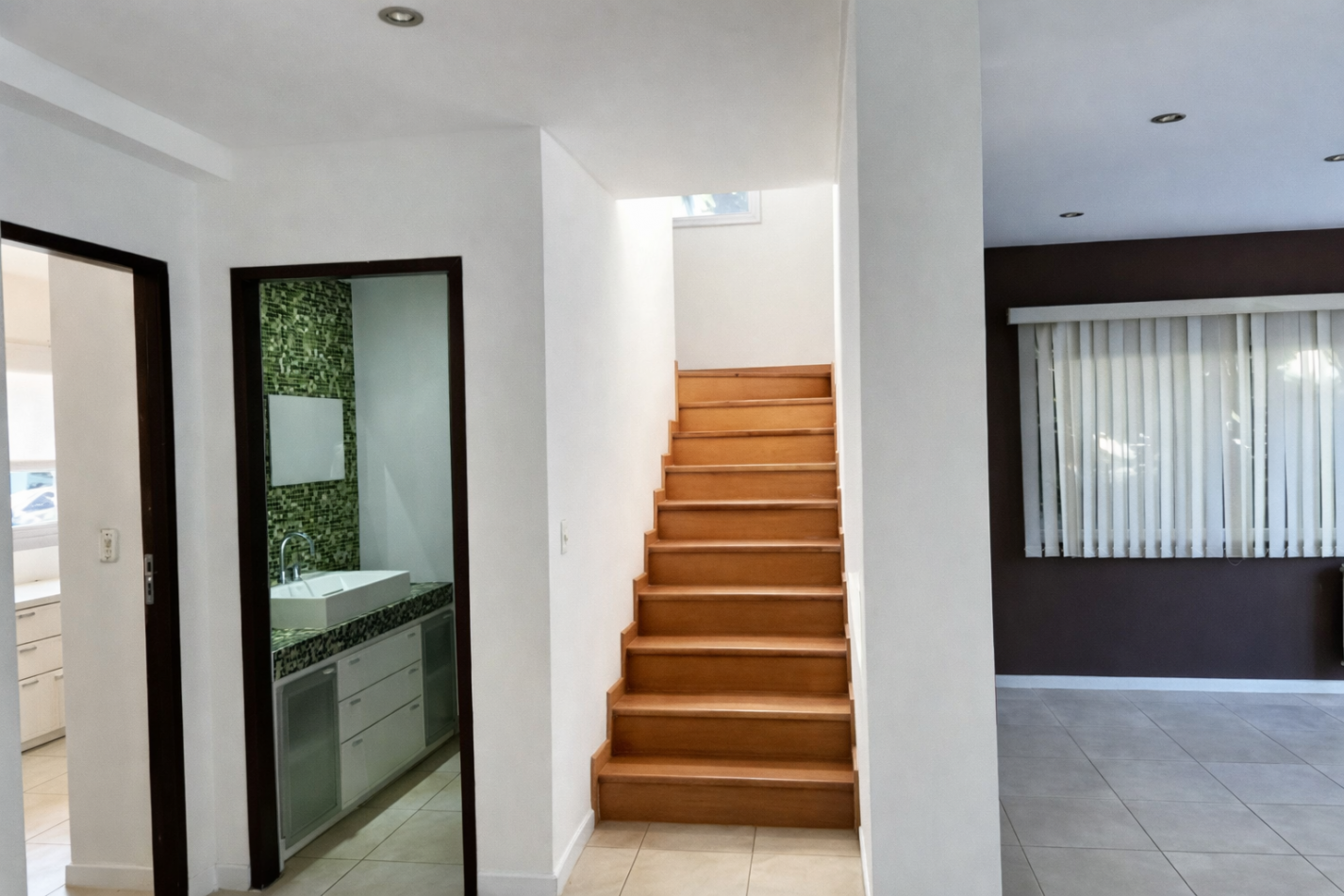 Casa 5 Ambientes C/Piscina en Altos Del Sol Ituzaingo