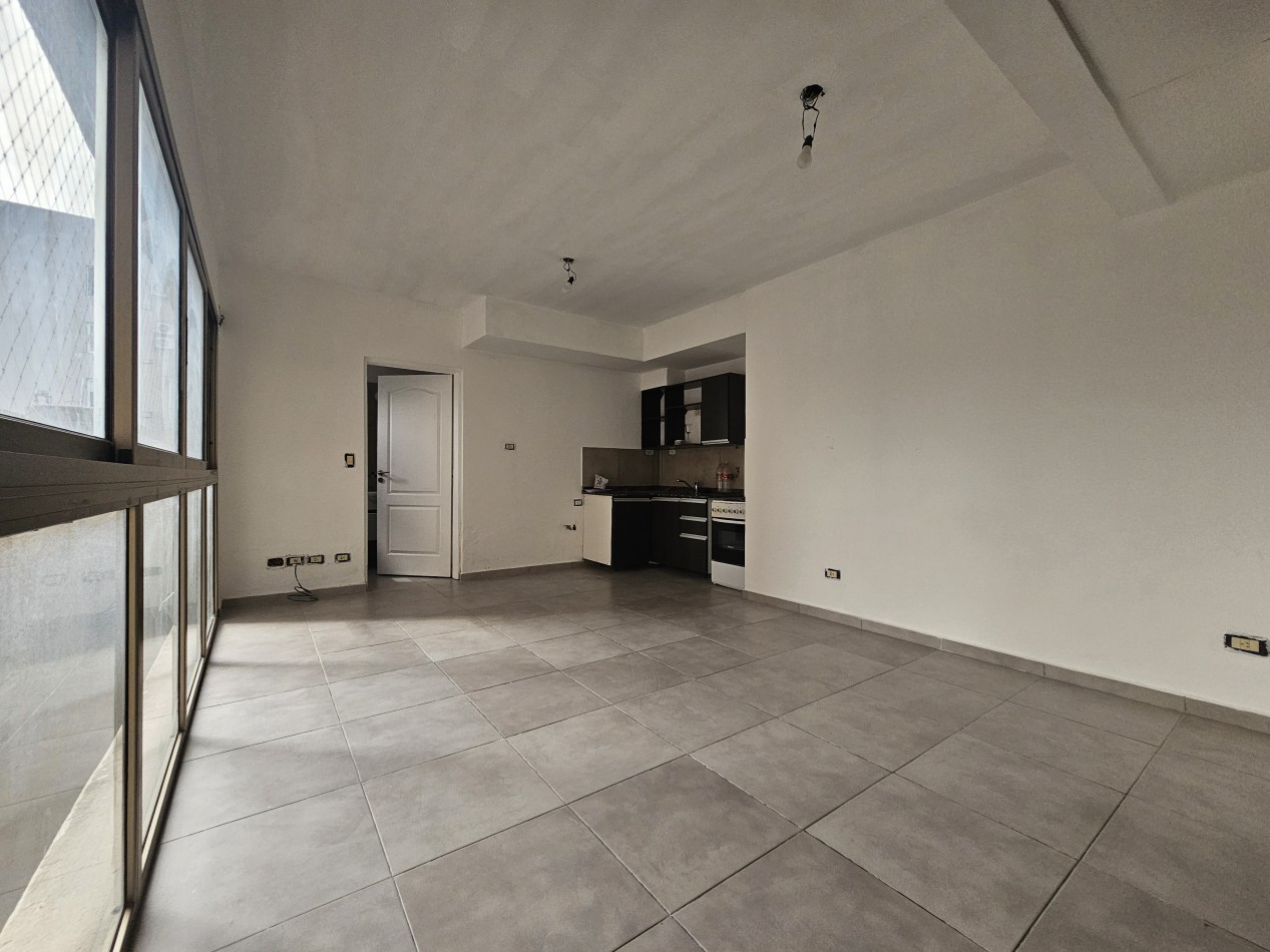 Alquiler Monoambiente En Castelar Centro