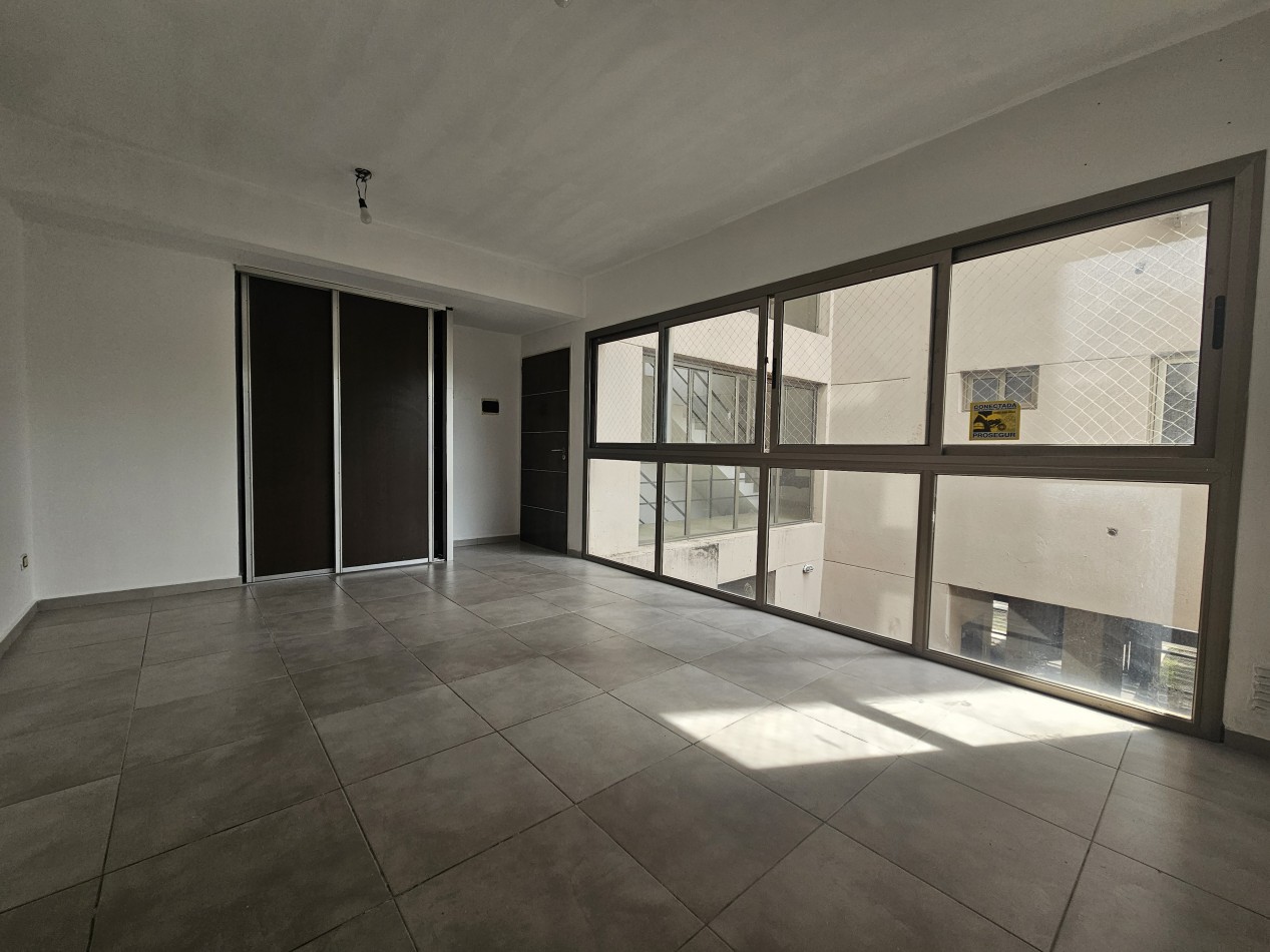 Alquiler Monoambiente En Castelar Centro