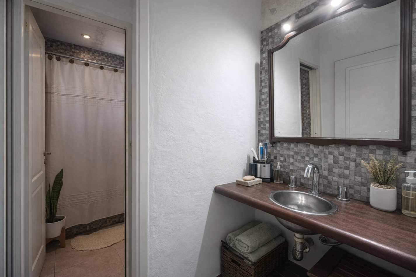 PH 3 Ambientes con Patio y Cochera en Castelar Sur