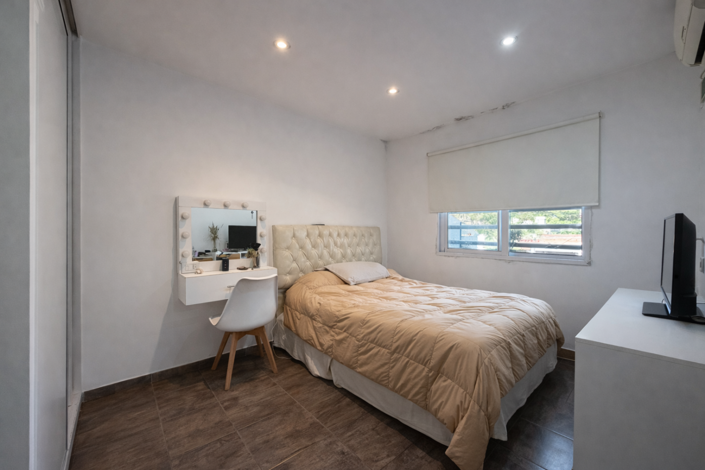 PH 3 Ambientes con Patio y Cochera en Castelar Sur