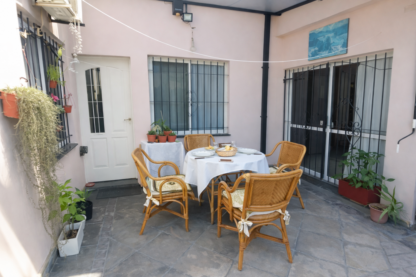 Hermoso Chalet 9 Ambientes en Ituzaingo Norte