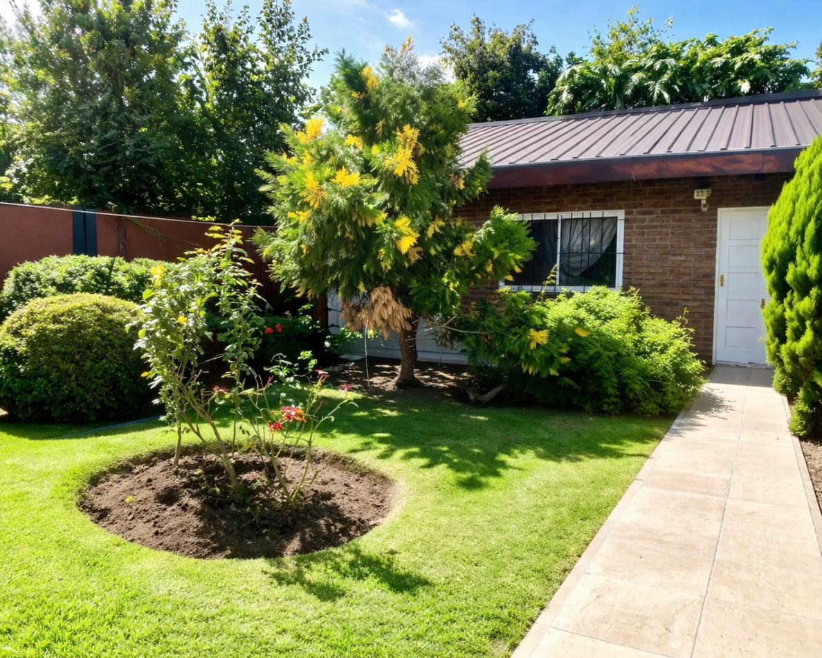 Hermoso Chalet 9 Ambientes en Ituzaingo Norte