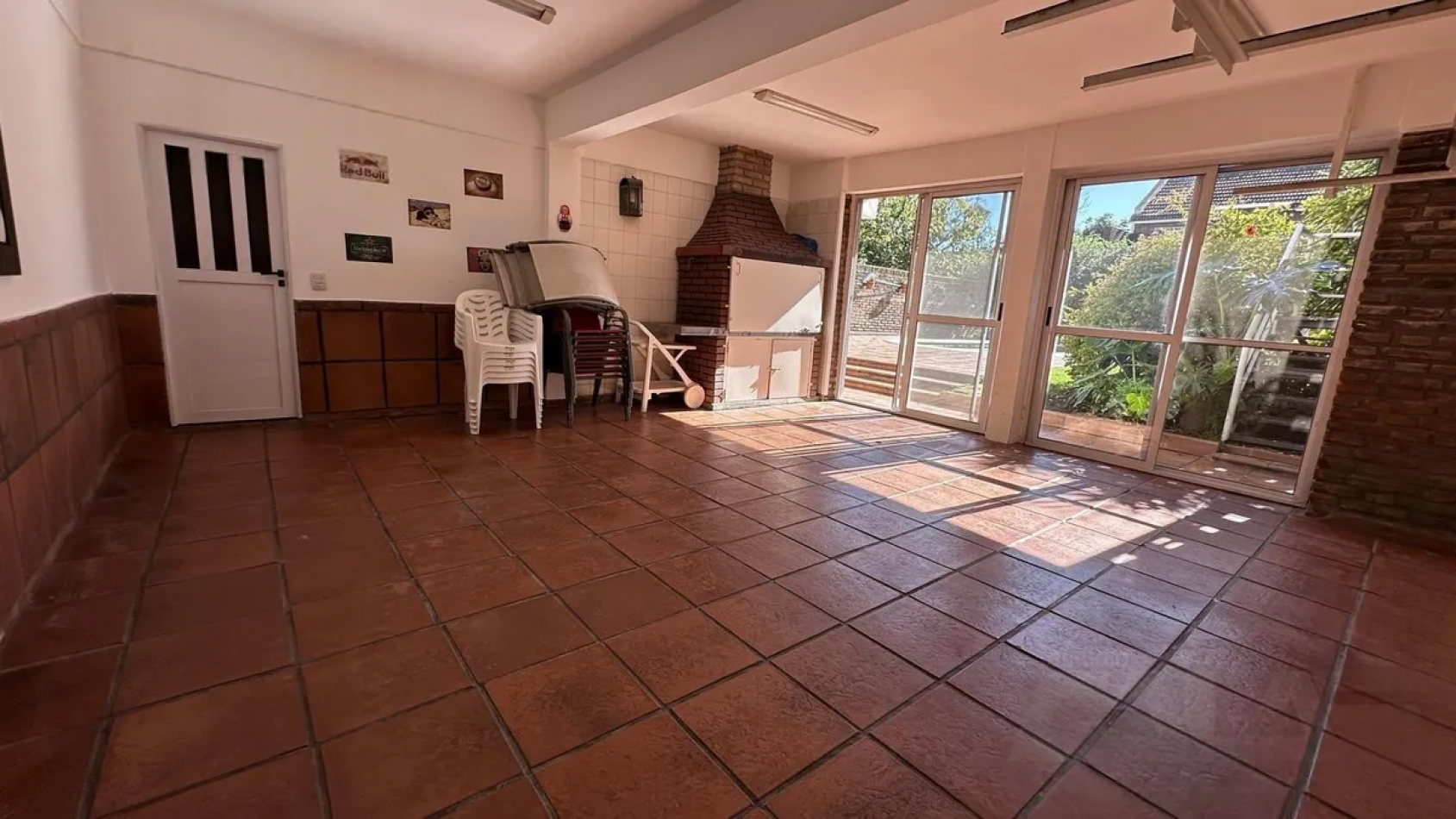 Chalet 5 Amb C/Parque Pileta En Castelar Sur Apto Credito