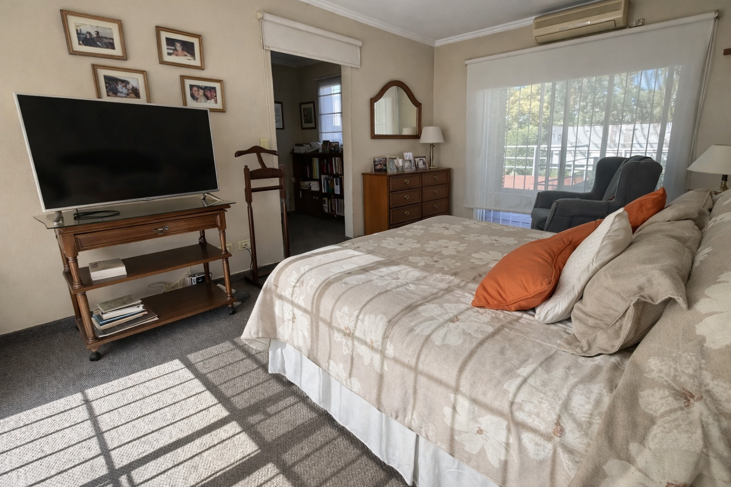 Chalet 5 Amb C/Parque Pileta En Castelar Sur Apto Credito