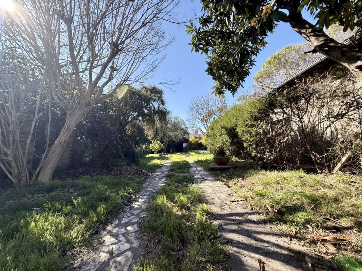 Casa 5 amb C/Parque y Pileta en Castelar Norte 