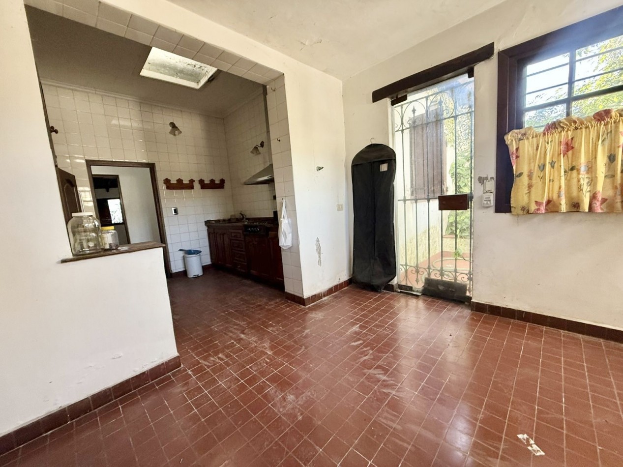 Casa 5 amb C/Parque y Pileta en Castelar Norte 
