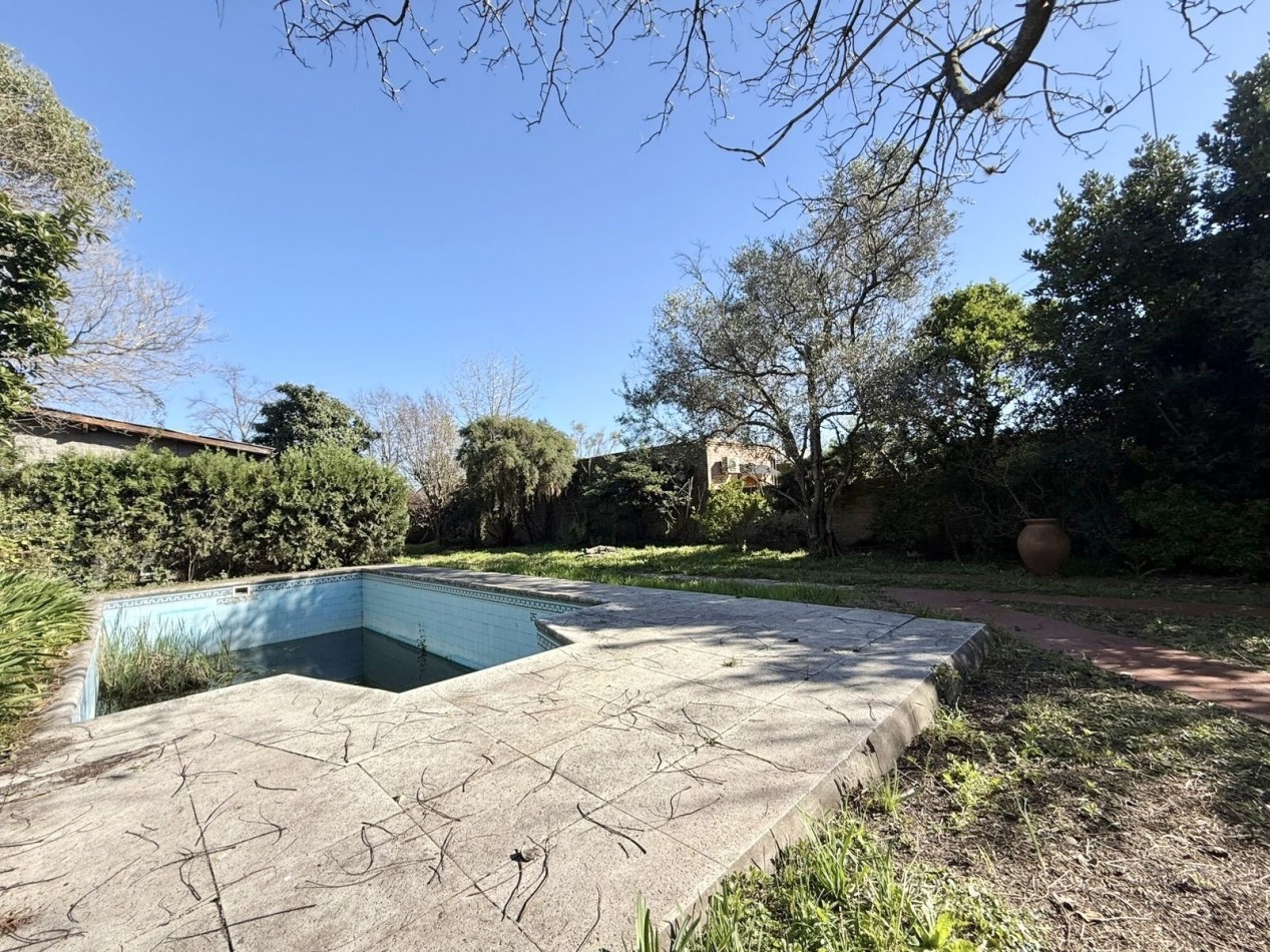 Casa 5 amb C/Parque y Pileta en Castelar Norte 