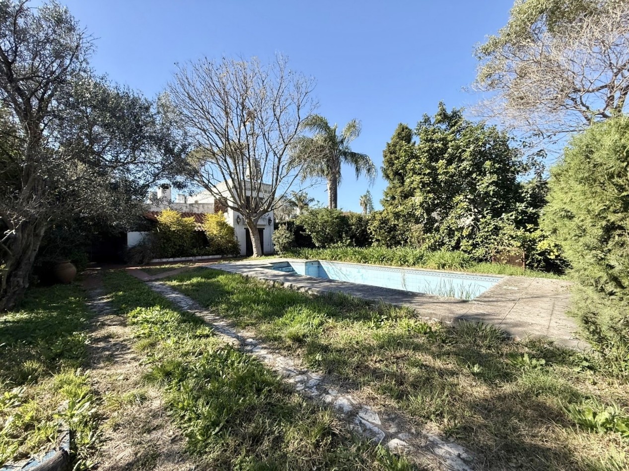 Casa 5 amb C/Parque y Pileta en Castelar Norte 