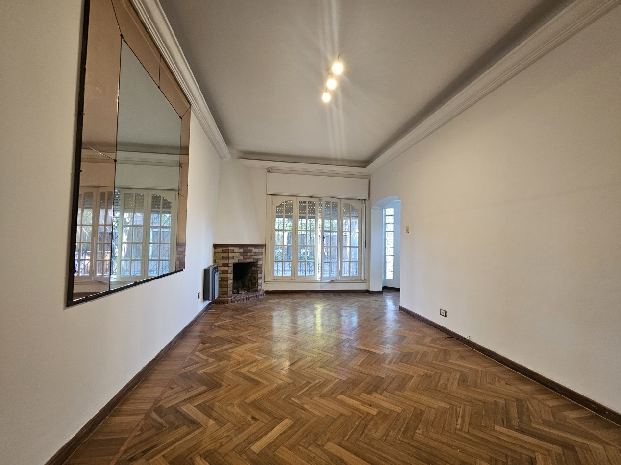Chalet 4 Ambiente En Zona Residencial de Castelar Norte