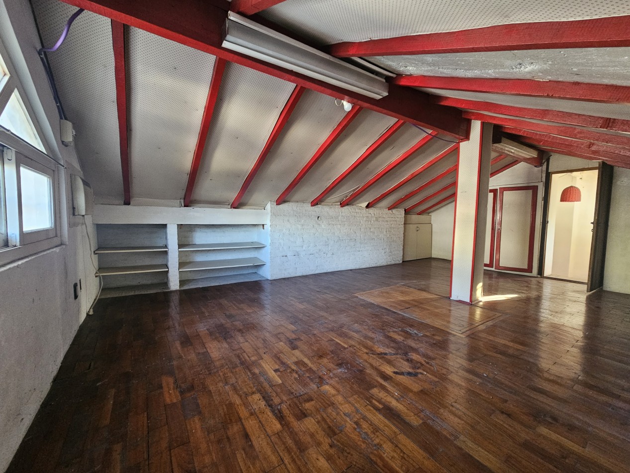 Chalet 4 Ambiente En Zona Residencial de Castelar Norte
