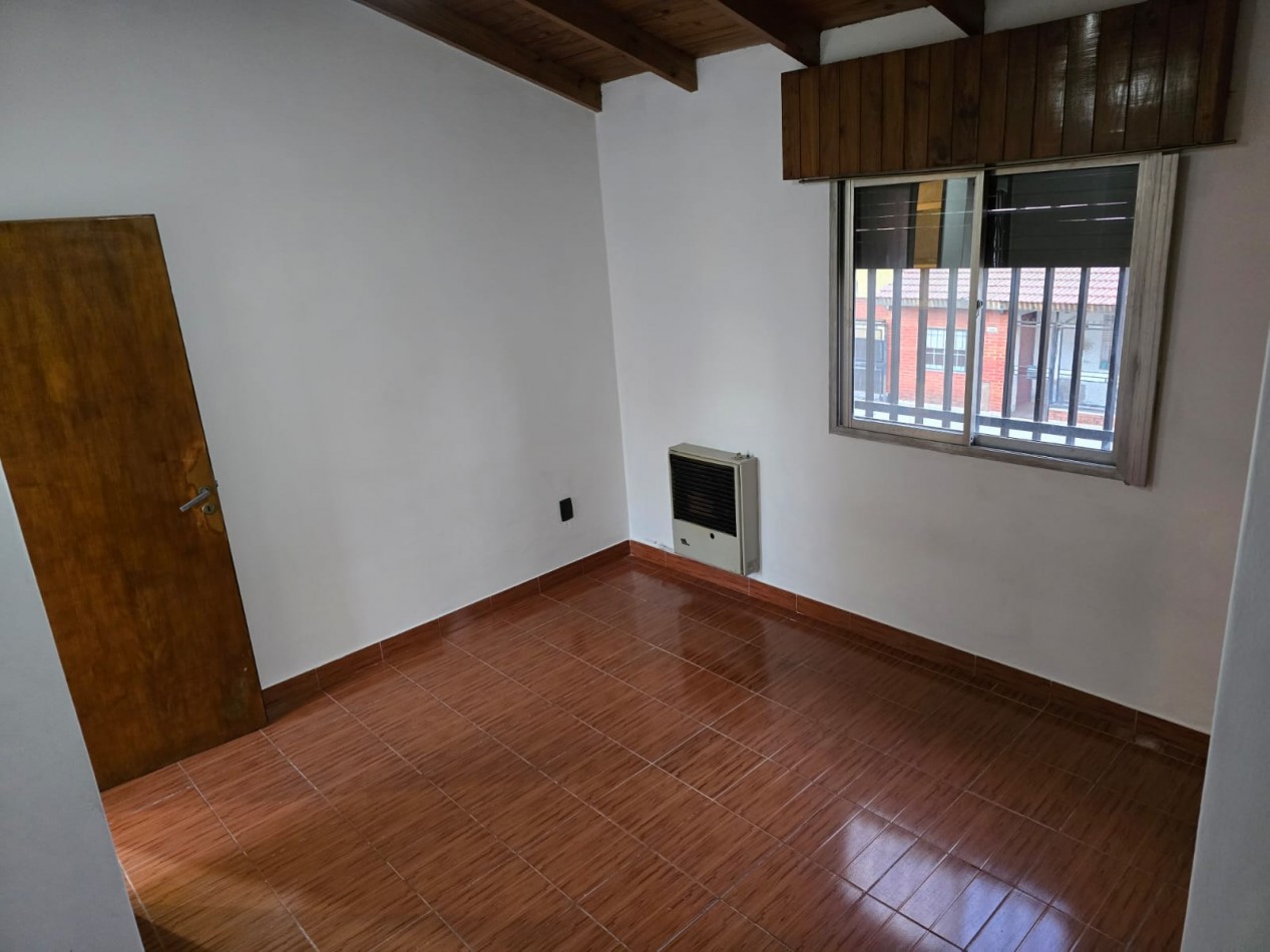 Duplex 3 Ambientes En Castelar Norte Apto Credito
