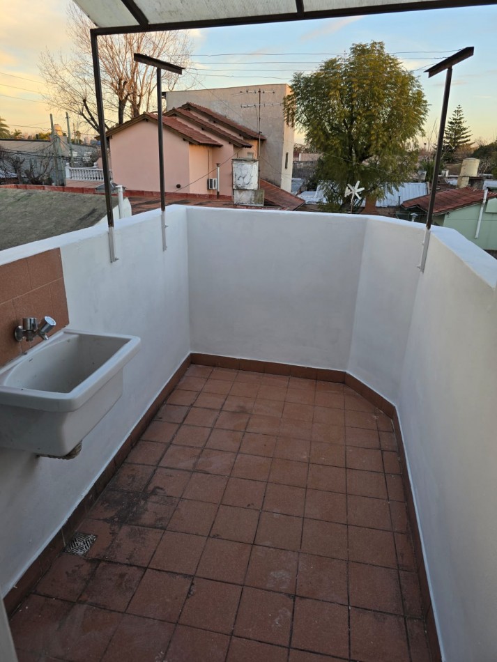 Duplex 3 Ambientes En Castelar Norte Apto Credito