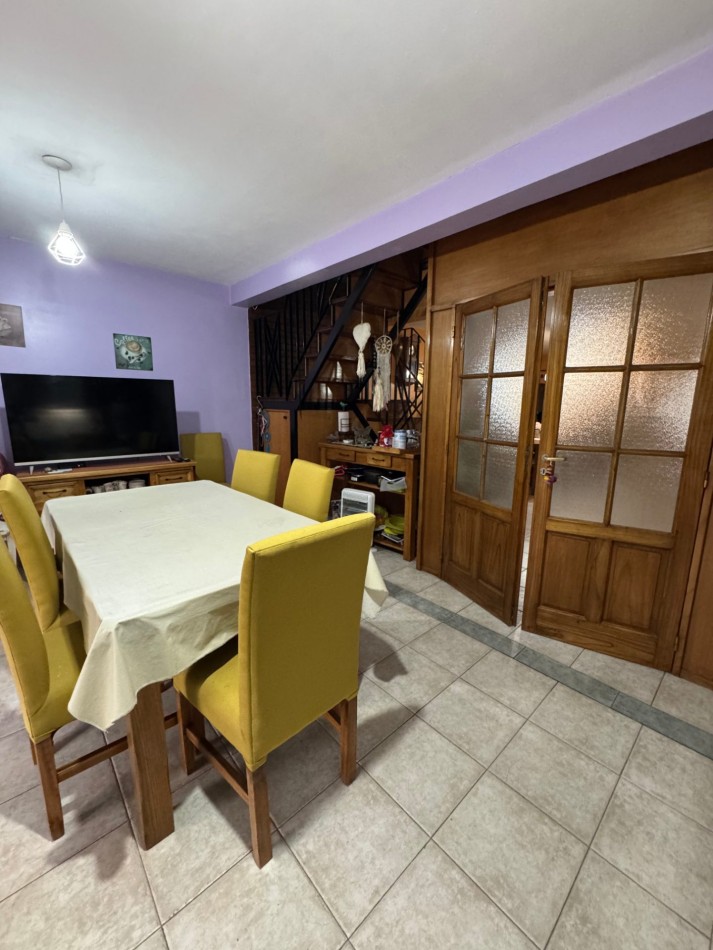 Chalet 5 Ambientes Con Parque en Castelar Norte