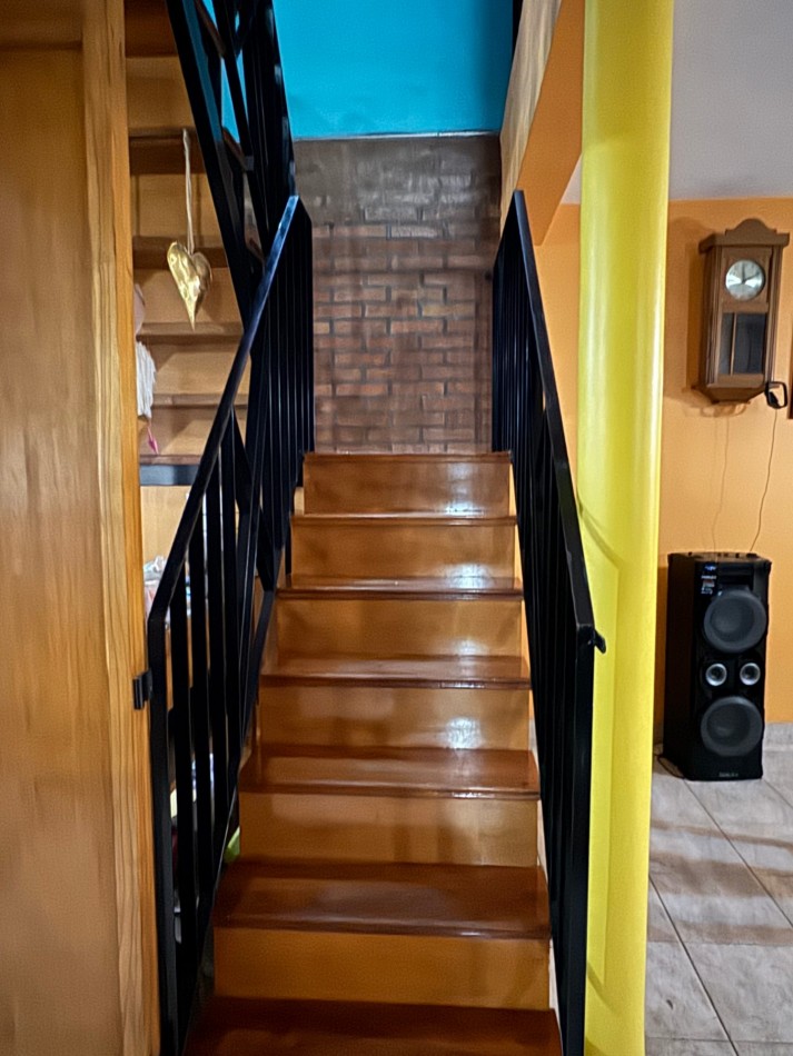 Chalet 5 Ambientes Con Parque en Castelar Norte