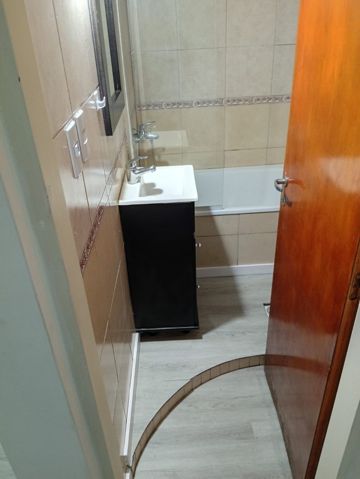 Venta de Departamento Monoambiente en Villa Tesei, Hurlingham