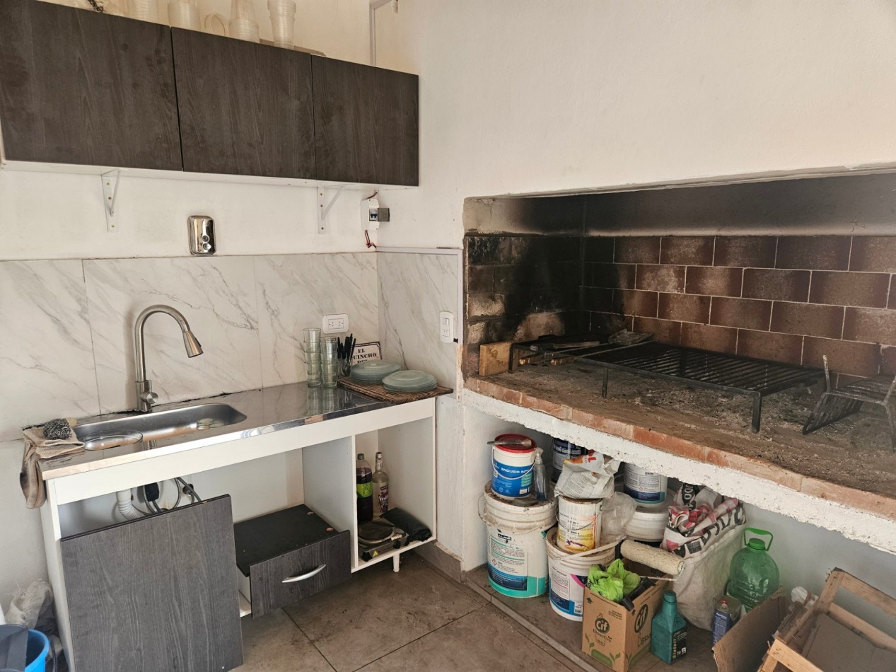 Lote Con Quincho Nuevo en Moron Norte