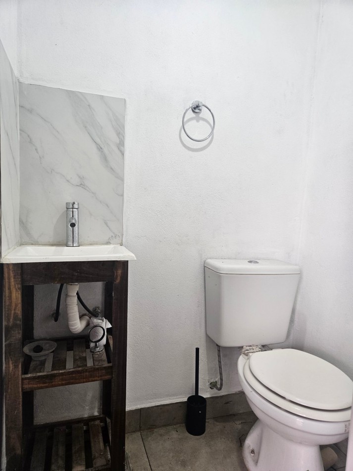 Lote Con Quincho Nuevo en Moron Norte