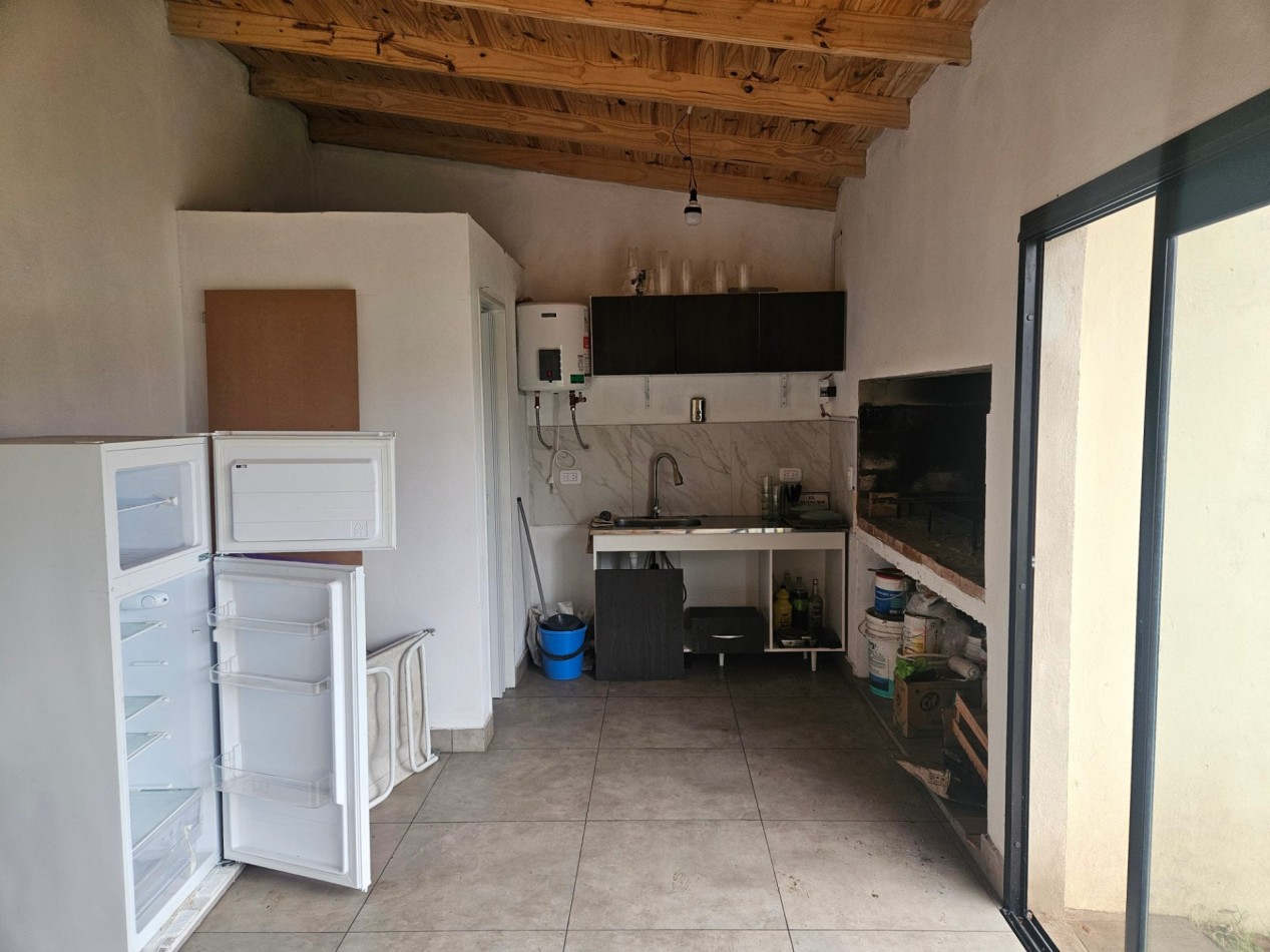 Lote Con Quincho Nuevo en Moron Norte
