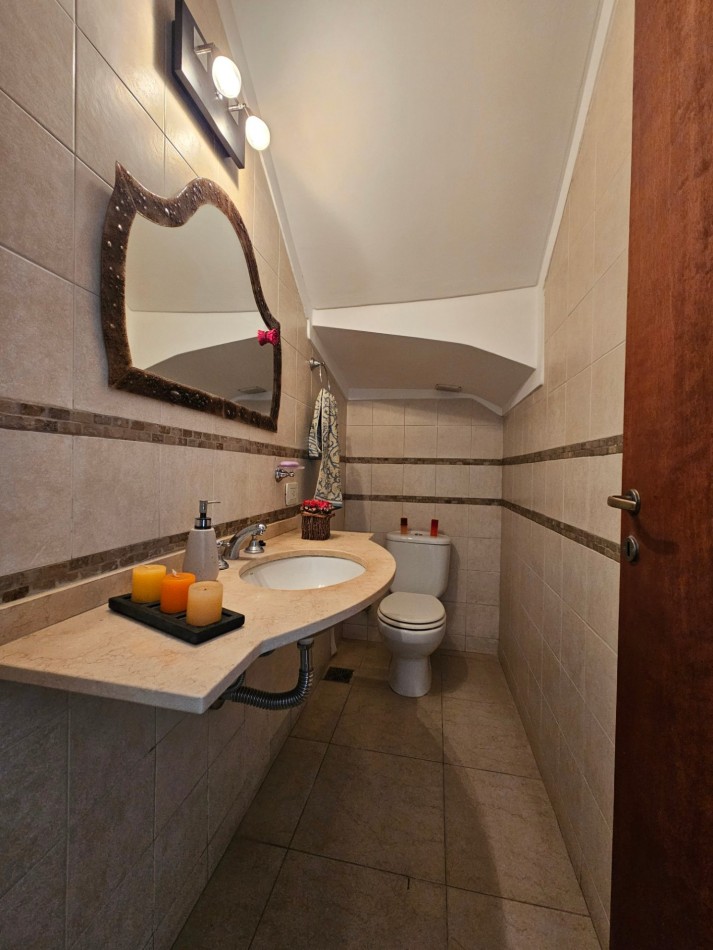 Triplex 4 Amb con Parque y Cochera en Ituzaingo Apto Credito Hipotecario